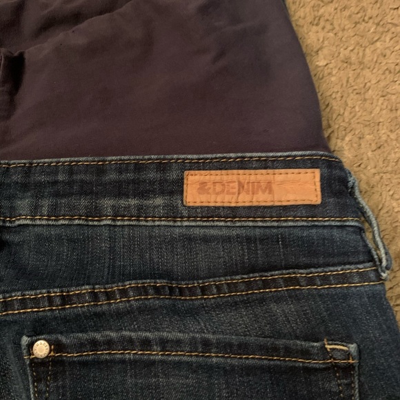 Maternity H&M distressed Jeans SZ 6 - Picture 3 of 8